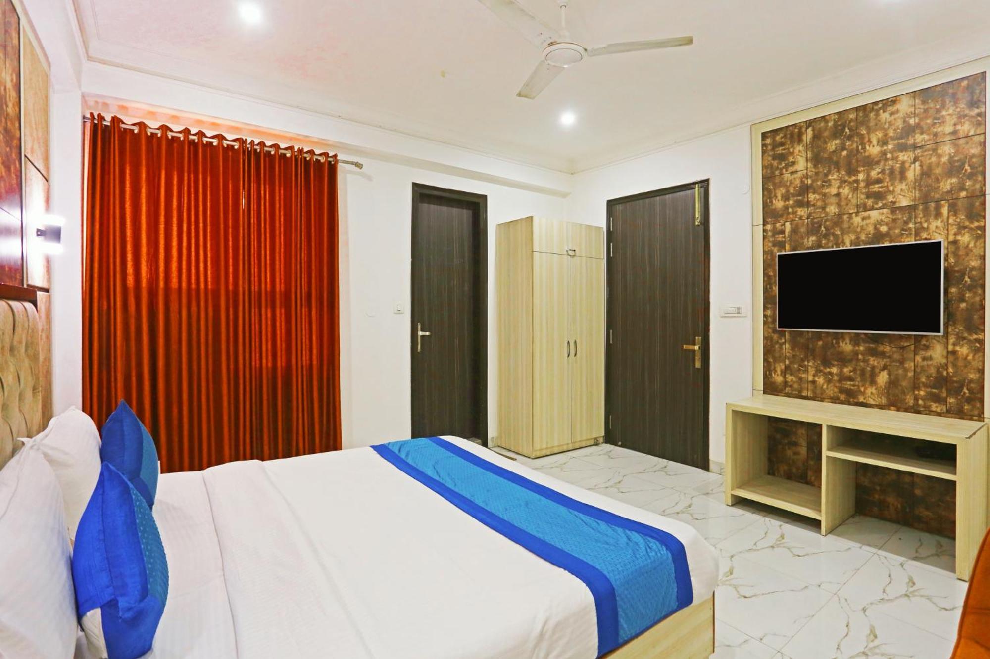 Hotel The Almora Residency - Complimentary Airport Trasnfer Nové Dillí Exteriér fotografie